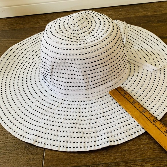 Sun hat - Picture 5 of 10